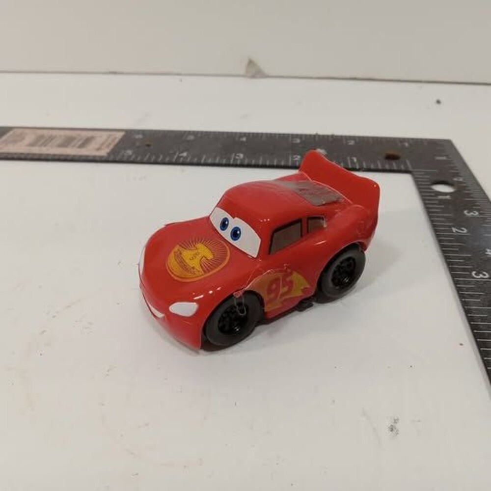 Disney Pixar Lightning McQueen Toy Car